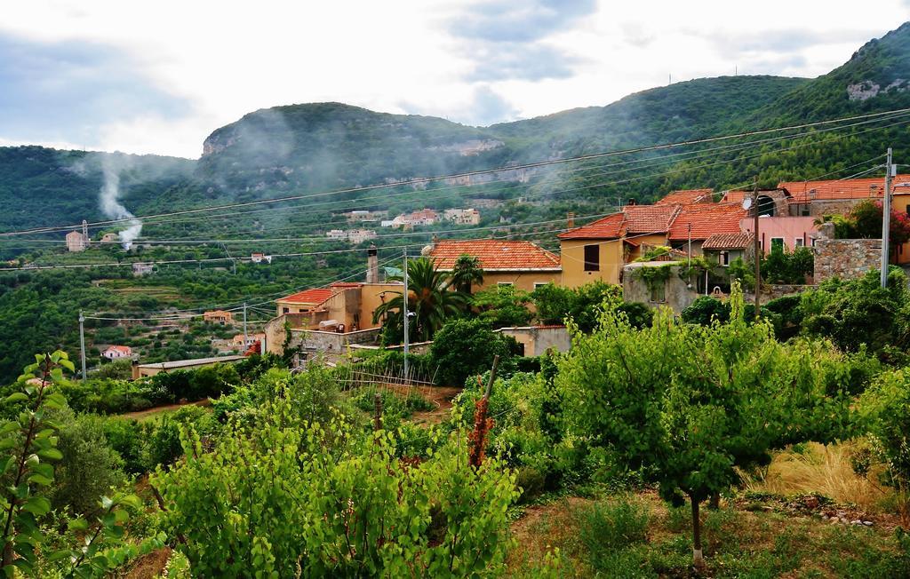 Agriturismo Barilaro Finale Ligure Exteriér fotografie